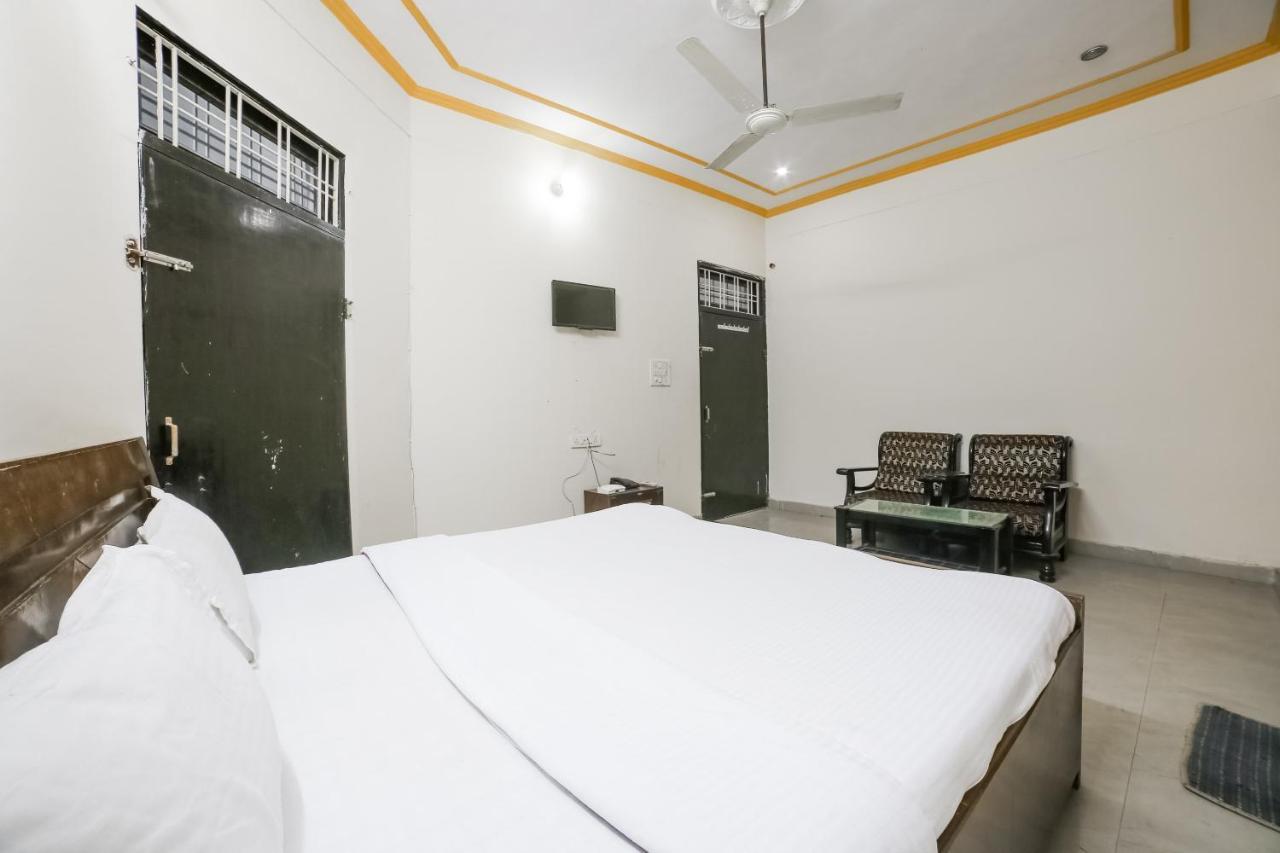 جايبور Spot On 38085 Hotel Amer Palace المظهر الخارجي الصورة